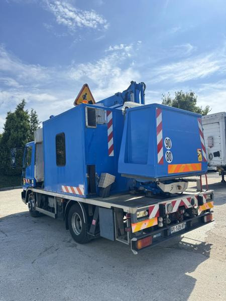 Iveco Eurocargo 160E30 - Platform udara yang dipasang di truk: gambar 4 Iveco Eurocargo 160E30 - Platform udara yang dipasang di truk: gambar 4