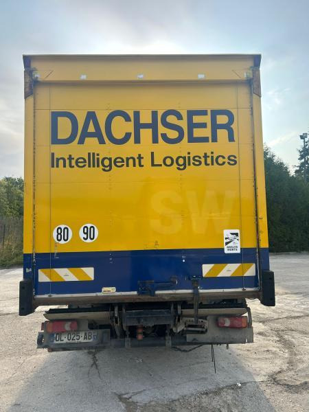 Iveco Eurocargo ML160E - Truk box: gambar 5 Iveco Eurocargo ML160E - Truk box: gambar 5