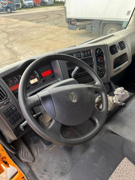 Renault Midlum 220 - Truk box: gambar 5 Renault Midlum 220 - Truk box: gambar 5