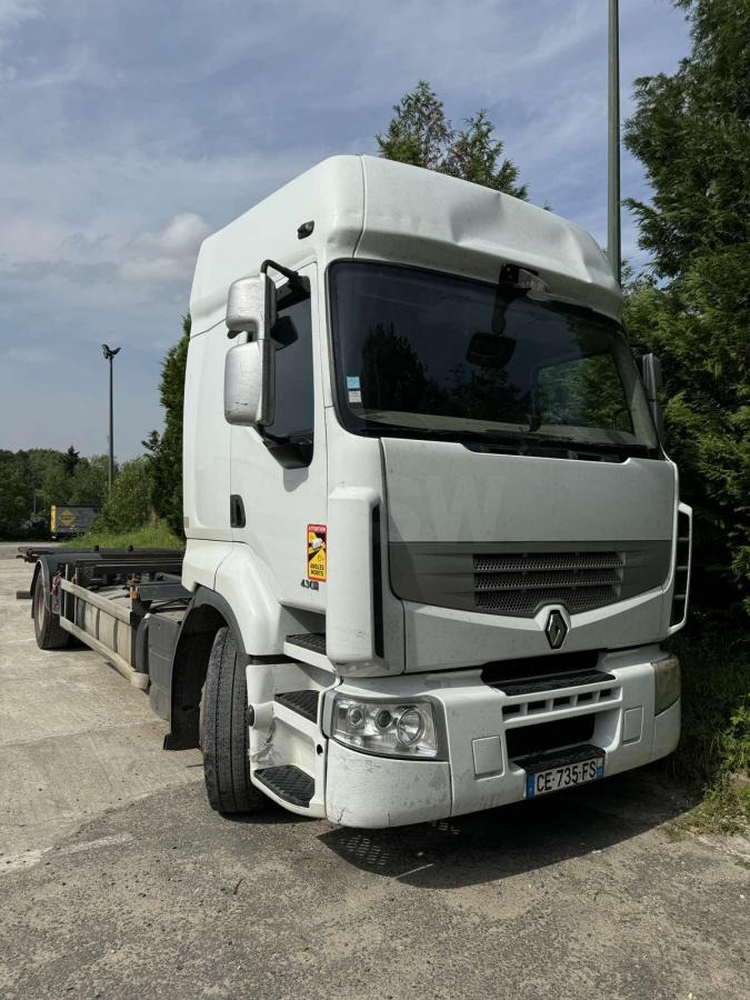 Renault Premium 430 - Pengangkut kontainer/ Container truck: gambar 1 Renault Premium 430 - Pengangkut kontainer/ Container truck: gambar 1