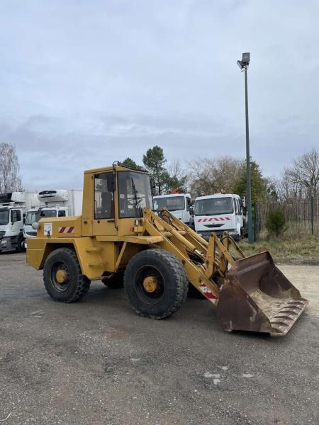 Schaeff SJK 861 - Wheel loader: gambar 1 Schaeff SJK 861 - Wheel loader: gambar 1