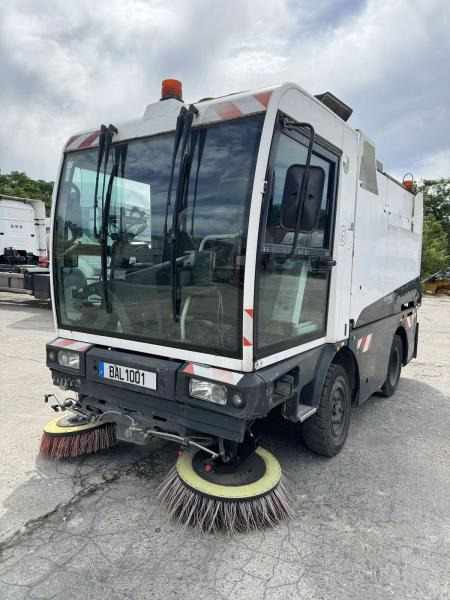 Schmidt Clingo 400 - Penyapu jalan: gambar 1 Schmidt Clingo 400 - Penyapu jalan: gambar 1