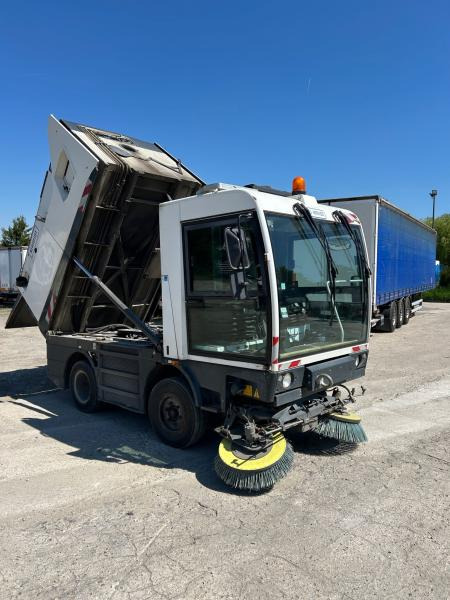 Schmidt Clingo 500 Compact 400 - Penyapu jalan: gambar 5 Schmidt Clingo 500 Compact 400 - Penyapu jalan: gambar 5