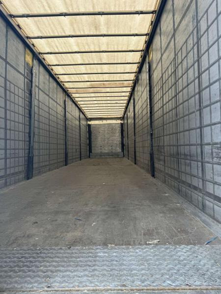 Schmitz Cargobull - Semi-trailer dengan terpal samping: gambar 4 Schmitz Cargobull - Semi-trailer dengan terpal samping: gambar 4