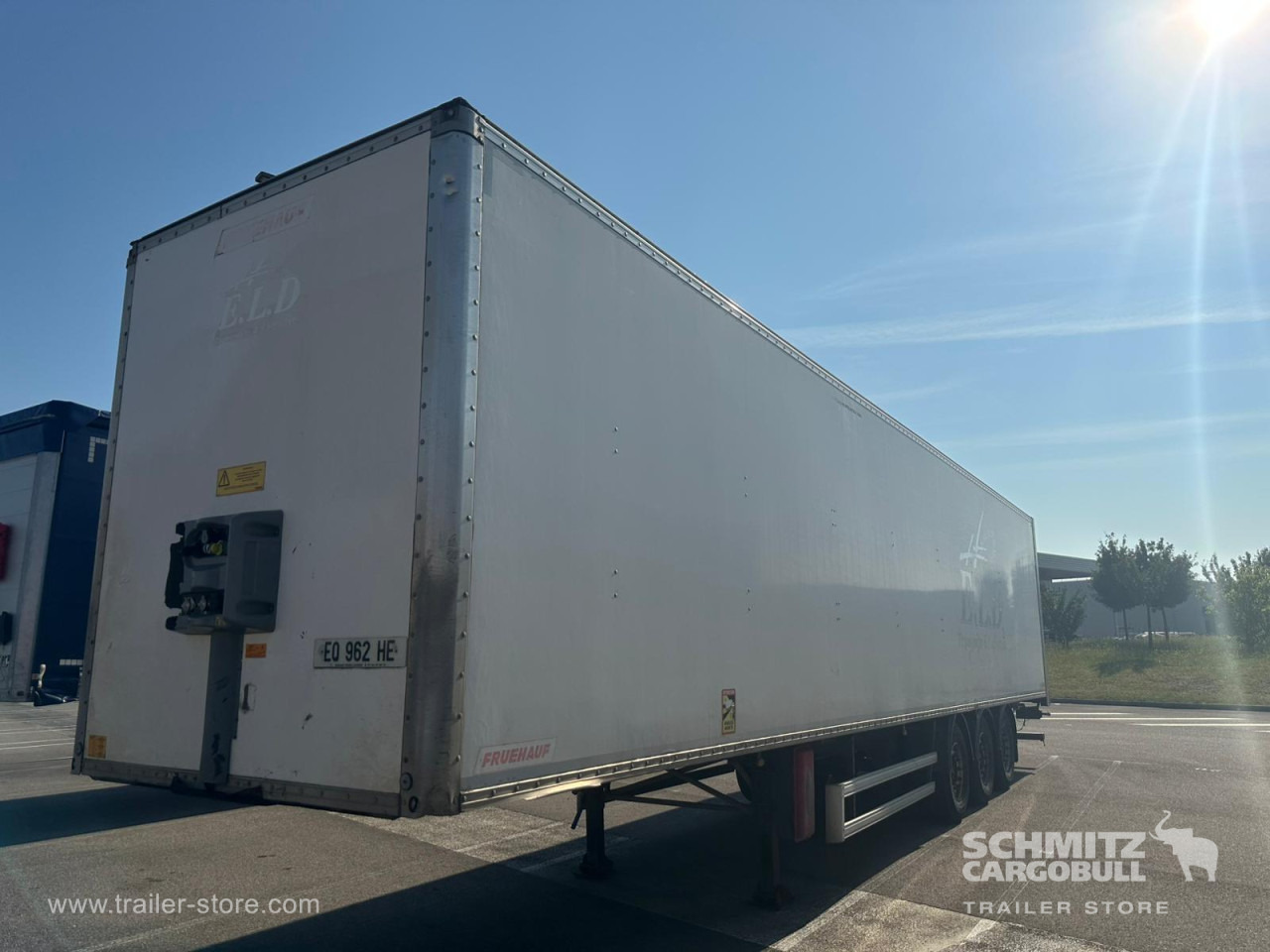 Semi-trailer kotak tertutup FRUEHAUF Dryfreight Standard: gambar 7