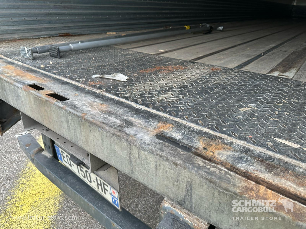 FRUEHAUF Dryfreight Standard Roller shutter door - Semi-trailer kotak tertutup: gambar 4 FRUEHAUF Dryfreight Standard Roller shutter door - Semi-trailer kotak tertutup: gambar 4
