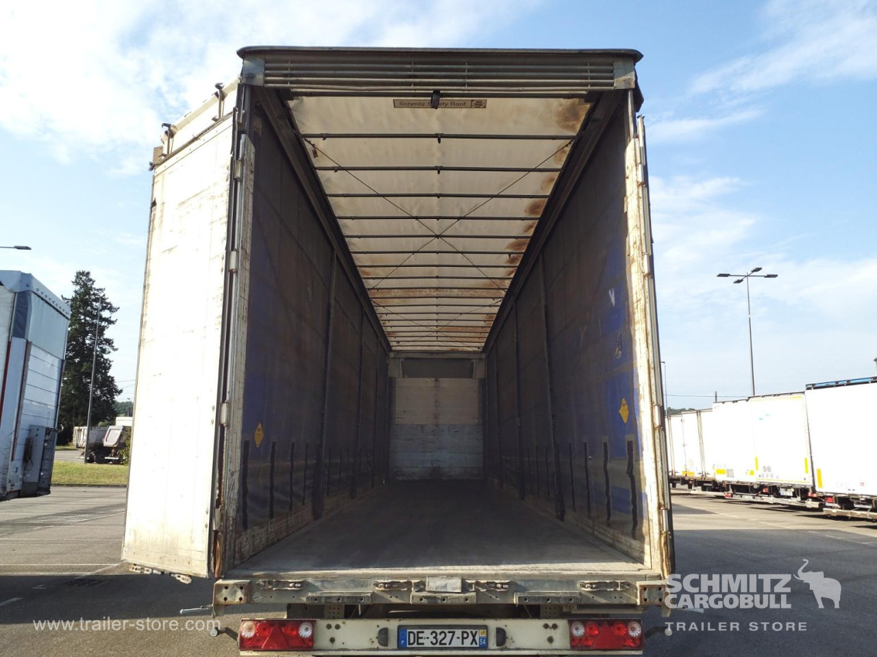 SCHMITZ Curtainsider Mega - Semi-trailer dengan terpal samping: gambar 5 SCHMITZ Curtainsider Mega - Semi-trailer dengan terpal samping: gambar 5
