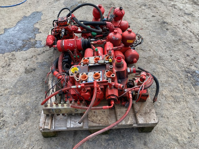 2426877 - O&K L45 - Hidrolika untuk Wheel loader: gambar 3 2426877 - O&K L45 - Hidrolika untuk Wheel loader: gambar 3