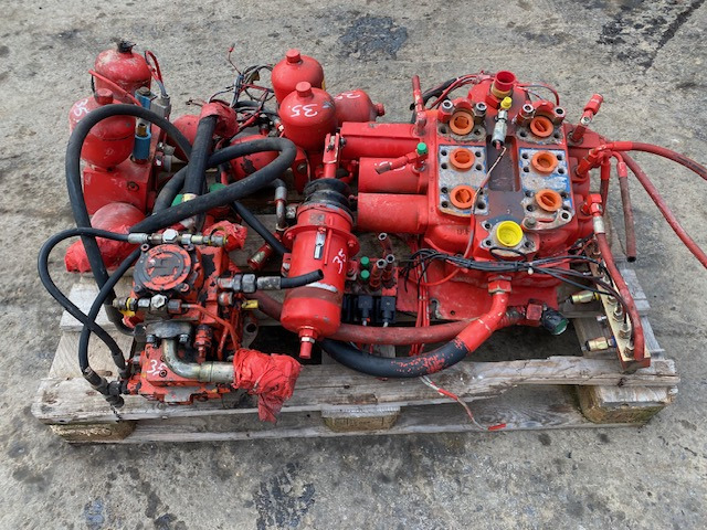 2426877 - O&K L45 - Hidrolika untuk Wheel loader: gambar 2 2426877 - O&K L45 - Hidrolika untuk Wheel loader: gambar 2