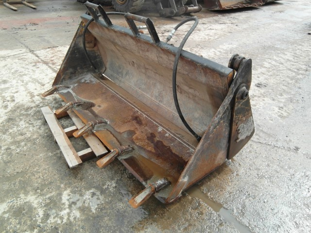 4 in 1 Schaufel (Klappschaufel) - Ember loader: gambar 1 4 in 1 Schaufel (Klappschaufel) - Ember loader: gambar 1