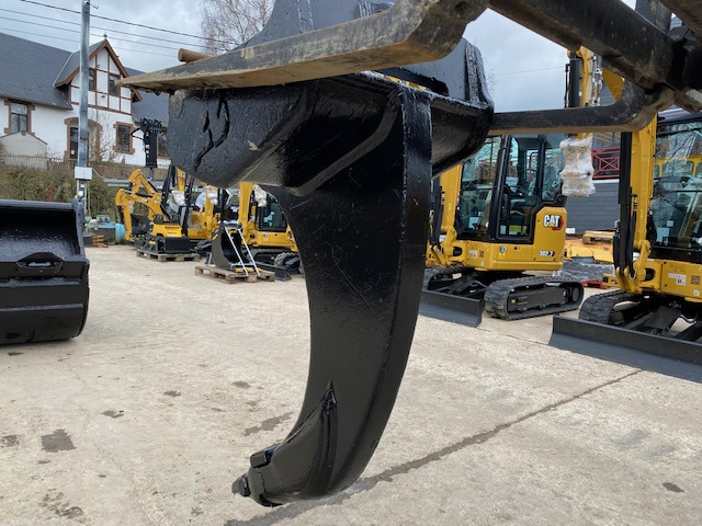 Arden QA 61/62/63 Ripper - Ripper: gambar 4 Arden QA 61/62/63 Ripper - Ripper: gambar 4