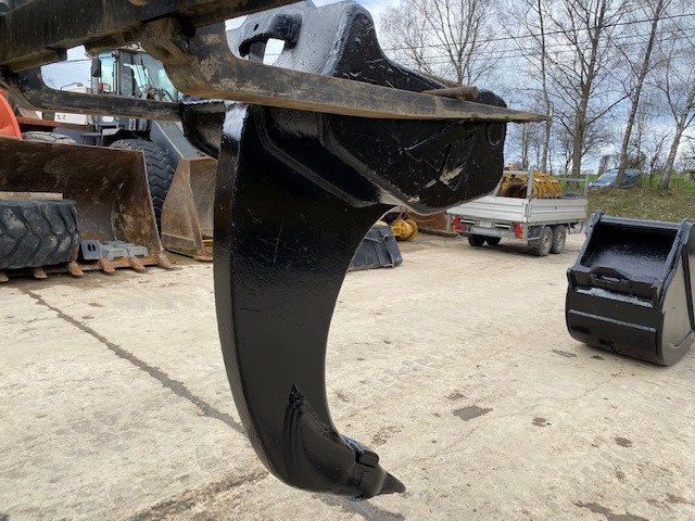 Arden QA 61/62/63 Ripper - Ripper: gambar 3 Arden QA 61/62/63 Ripper - Ripper: gambar 3