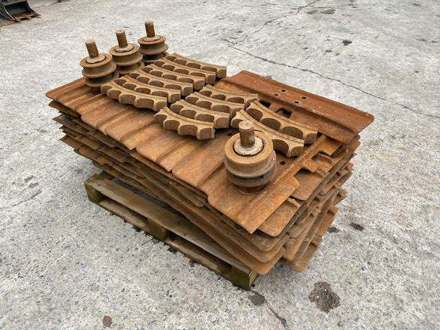 Bodenplatten 750mm - CAT D 6 K/N LGP - Systeme One - 246-5726 - Trek untuk Peralatan konstruksi: gambar 1 Bodenplatten 750mm - CAT D 6 K/N LGP - Systeme One - 246-5726 - Trek untuk Peralatan konstruksi: gambar 1