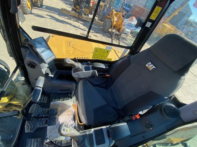 Ekskavator mini Cat 305 CR: gambar 7