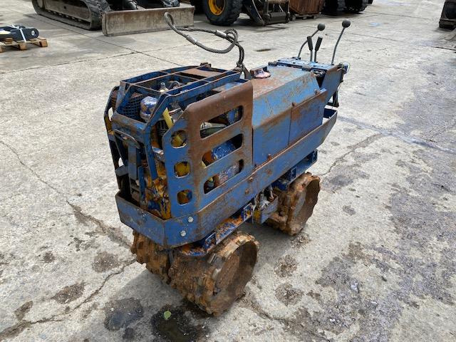 Rammax RW 700 - Roller mini: gambar 1 Rammax RW 700 - Roller mini: gambar 1