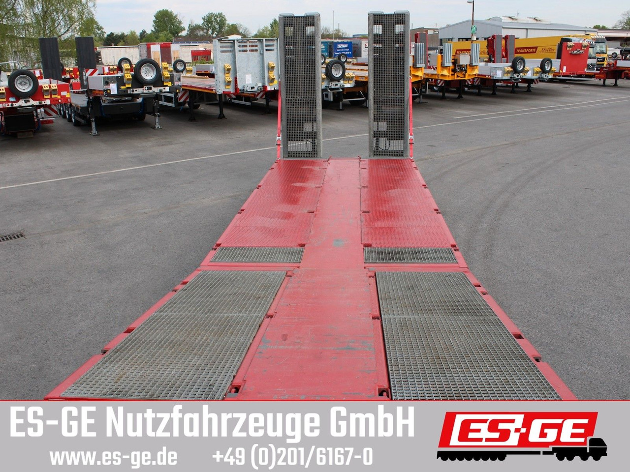 Faymonville MAX100 Semi-Tieflader Hebebett - Semi-trailer low bed: gambar 5 Faymonville MAX100 Semi-Tieflader Hebebett - Semi-trailer low bed: gambar 5