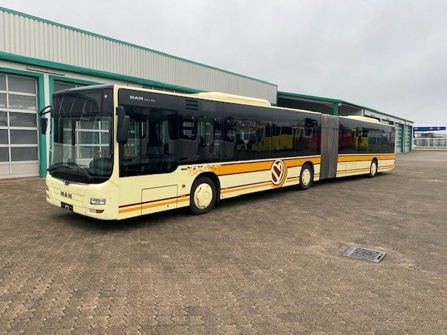 MAN A 23 Lions City Gelenkbus KLIMA 60 Sitze GURTE - Bus tempel: gambar 2 MAN A 23 Lions City Gelenkbus KLIMA 60 Sitze GURTE - Bus tempel: gambar 2