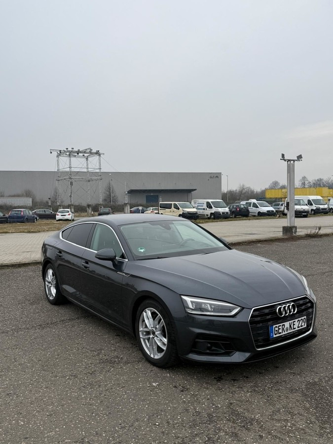 AUDI A5 Sportback 2.0 TDI Schräghecklimousine - Mobil: gambar 2 AUDI A5 Sportback 2.0 TDI Schräghecklimousine - Mobil: gambar 2