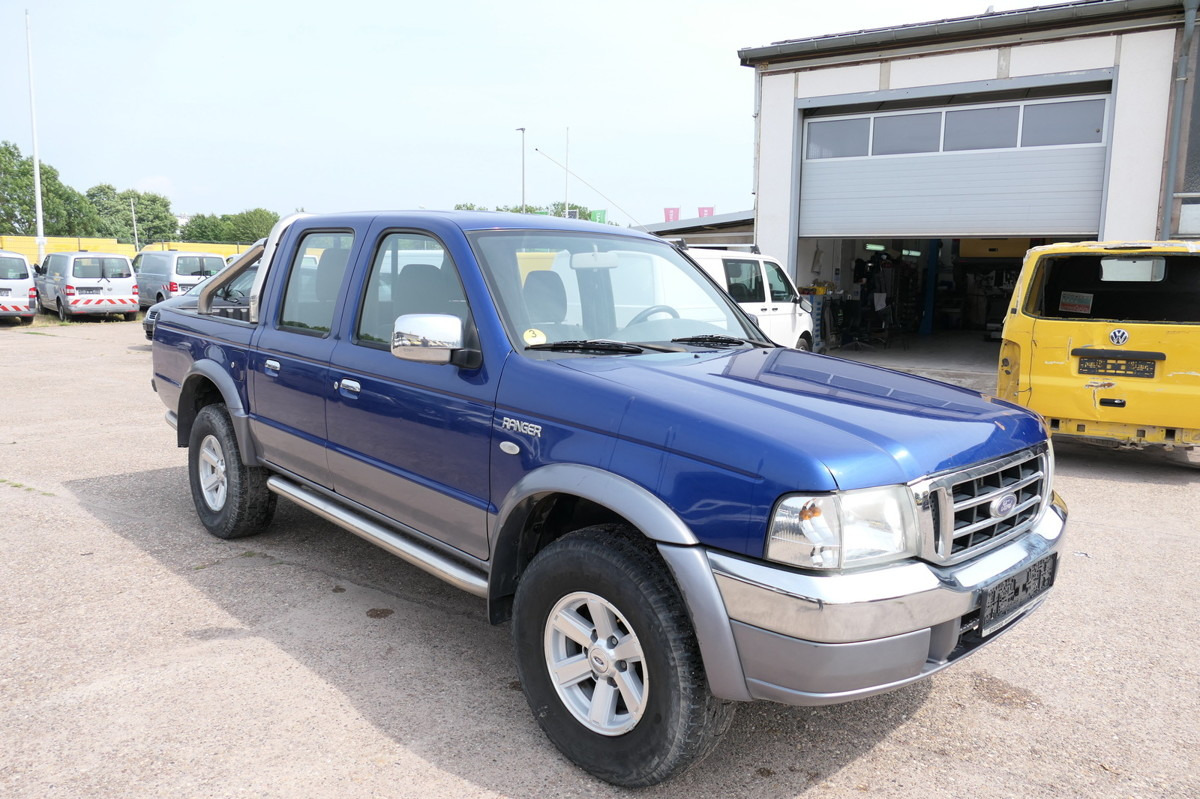 FORD Ranger 4x4 KLIMA AHK - Truk pikap: gambar 2 FORD Ranger 4x4 KLIMA AHK - Truk pikap: gambar 2