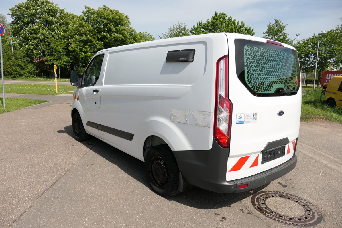 FORD Transit Custom 2,2l TDCI L1H1 COC KLIMA WERKSTAT - Van kecil: gambar 5 FORD Transit Custom 2,2l TDCI L1H1 COC KLIMA WERKSTAT - Van kecil: gambar 5