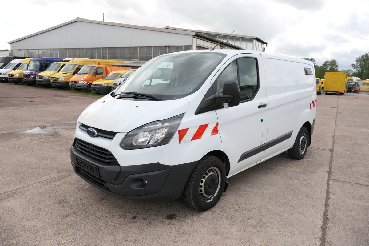 FORD Transit Custom 2,2l TDCI L1H1 KLIMA SORTIMO CoC - Van kecil: gambar 3 FORD Transit Custom 2,2l TDCI L1H1 KLIMA SORTIMO CoC - Van kecil: gambar 3