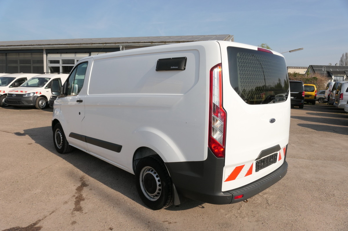 FORD Transit Custom 290 2.0 TDCi KLIMA TEMPOMAT AHK W - Van kecil: gambar 5 FORD Transit Custom 290 2.0 TDCi KLIMA TEMPOMAT AHK W - Van kecil: gambar 5