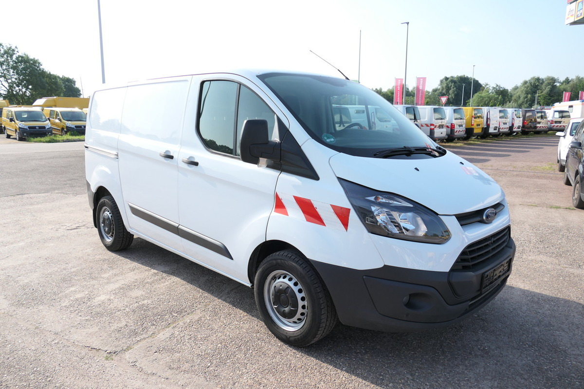 FORD Transit Custom 290 2.0 TDCi KLIMA WERKSTATTEINBA - Van kecil: gambar 3 FORD Transit Custom 290 2.0 TDCi KLIMA WERKSTATTEINBA - Van kecil: gambar 3