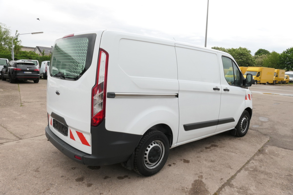 FORD Transit Custom 290 2.0 TDCi KLIMA WERKSTATTEINBA - Van kecil: gambar 4 FORD Transit Custom 290 2.0 TDCi KLIMA WERKSTATTEINBA - Van kecil: gambar 4