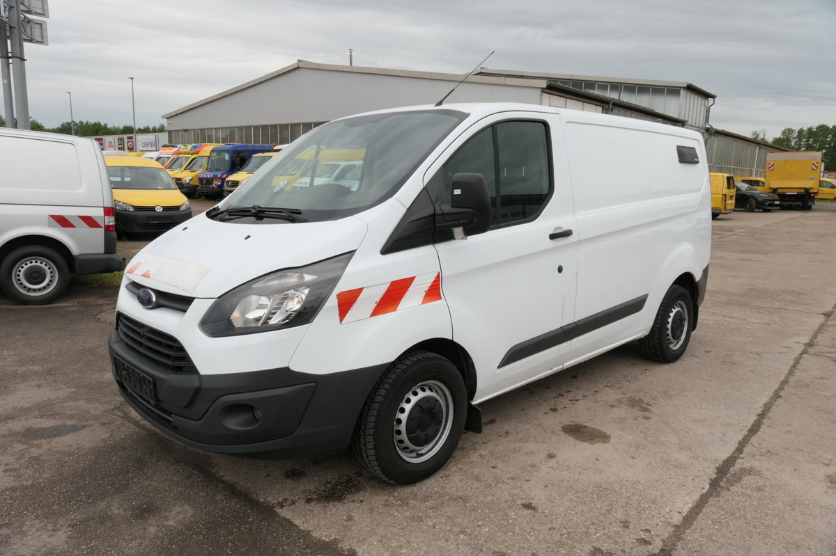 FORD Transit Custom 290 2.0 TDCi KLIMA WERKSTATTEINBA - Van kecil: gambar 2 FORD Transit Custom 290 2.0 TDCi KLIMA WERKSTATTEINBA - Van kecil: gambar 2
