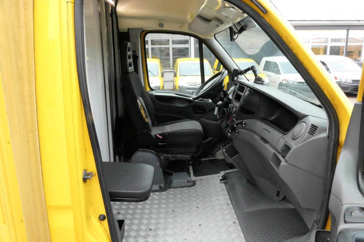 IVECO Daily 35 S11 C30C AUTOMATIK KAMERA MAXI KAMERA R - Van box: gambar 5 IVECO Daily 35 S11 C30C AUTOMATIK KAMERA MAXI KAMERA R - Van box: gambar 5