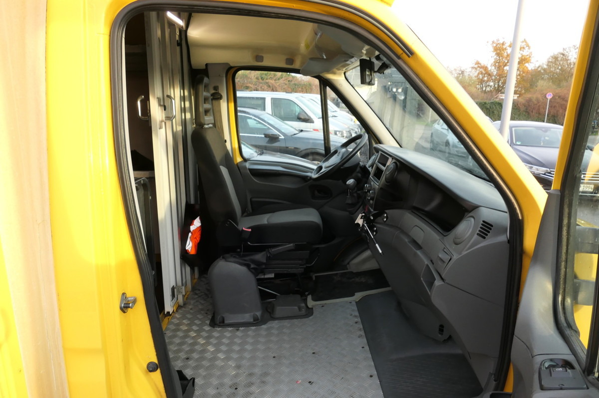 IVECO Daily 35 S11 C30C AUTOMATIK KAMERA MAXI KAMERA R - Van box: gambar 5 IVECO Daily 35 S11 C30C AUTOMATIK KAMERA MAXI KAMERA R - Van box: gambar 5
