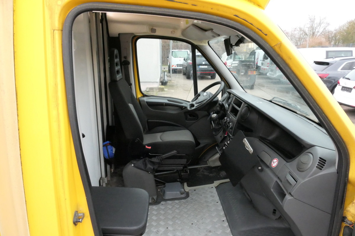 IVECO Daily 35 S11 C30C AUTOMATIK KAMERA MAXI KAMERA R - Van box: gambar 5 IVECO Daily 35 S11 C30C AUTOMATIK KAMERA MAXI KAMERA R - Van box: gambar 5