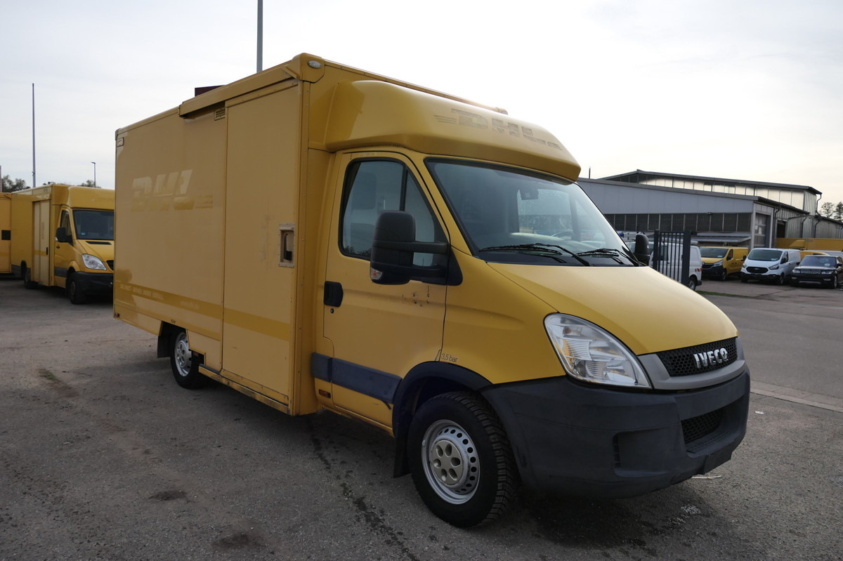 IVECO Daily 35 S11 C30C AUTOMATIK KAMERA MAXI Regale D - Van box: gambar 2 IVECO Daily 35 S11 C30C AUTOMATIK KAMERA MAXI Regale D - Van box: gambar 2