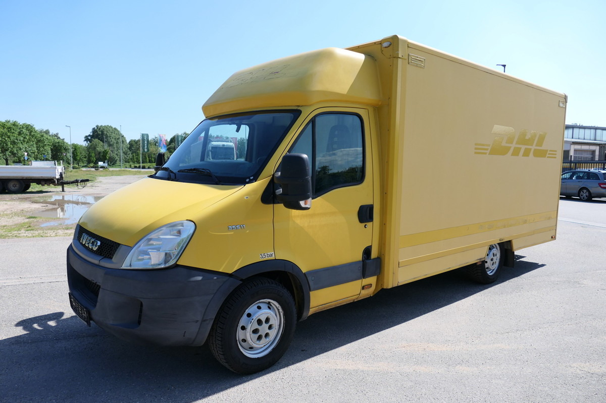 IVECO Daily 35 S11 C30C AUTOMATIK KAMERA MAXI Regale L - Van box: gambar 2 IVECO Daily 35 S11 C30C AUTOMATIK KAMERA MAXI Regale L - Van box: gambar 2