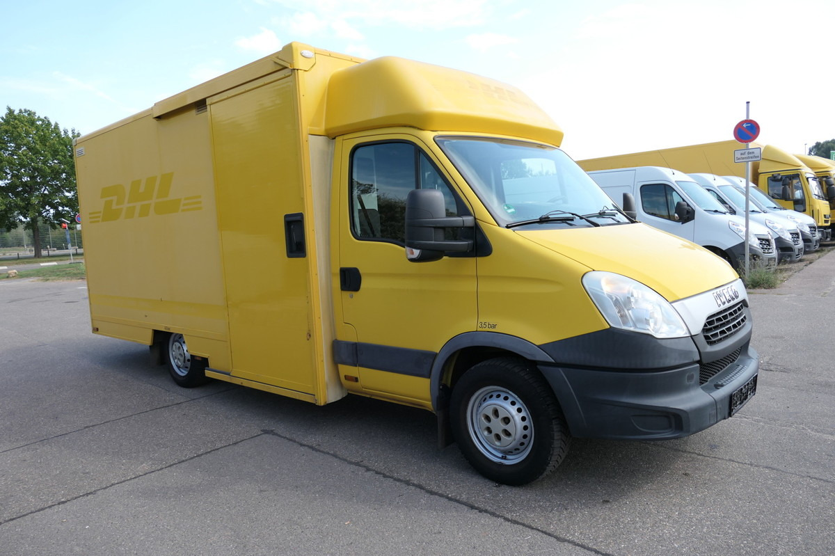 IVECO Daily 35 S11 C30C AUTOMATIK KAMERA Regale LUFT D - Van box: gambar 2 IVECO Daily 35 S11 C30C AUTOMATIK KAMERA Regale LUFT D - Van box: gambar 2