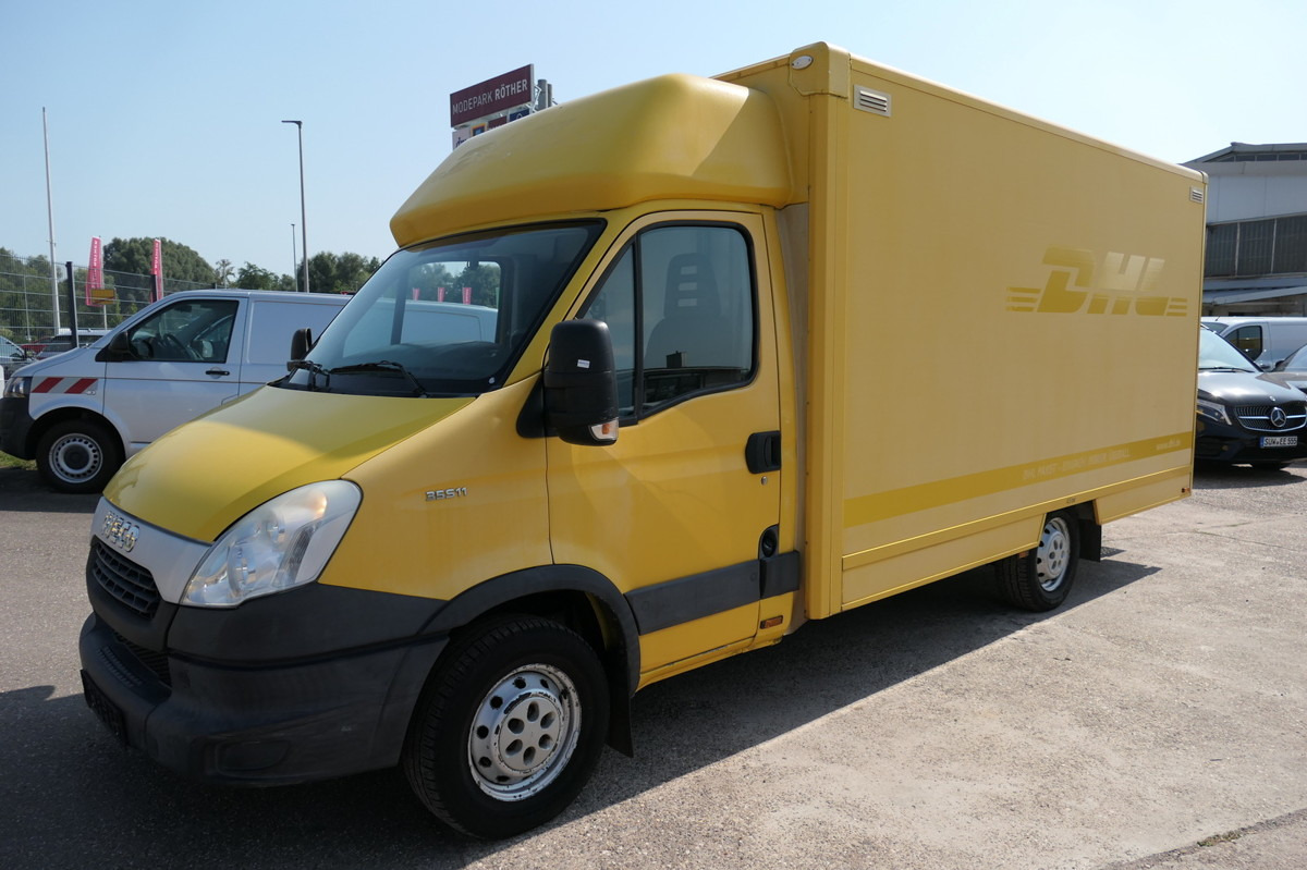 IVECO Daily 35 S11 C30C AUTOMATIK KAMERA Regale LUFT D - Van box: gambar 2 IVECO Daily 35 S11 C30C AUTOMATIK KAMERA Regale LUFT D - Van box: gambar 2