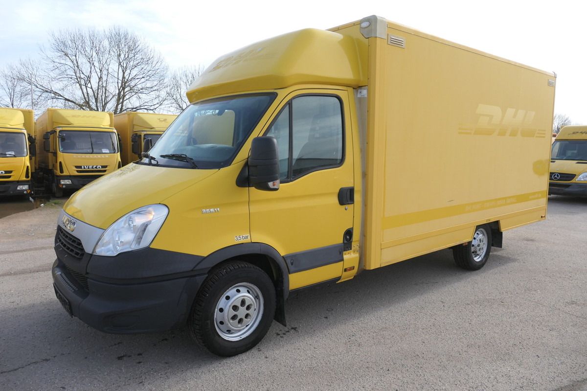 IVECO Daily 35 S11 C30C AUTOMATIK KAMERA Regale LUFT D - Van box: gambar 1 IVECO Daily 35 S11 C30C AUTOMATIK KAMERA Regale LUFT D - Van box: gambar 1