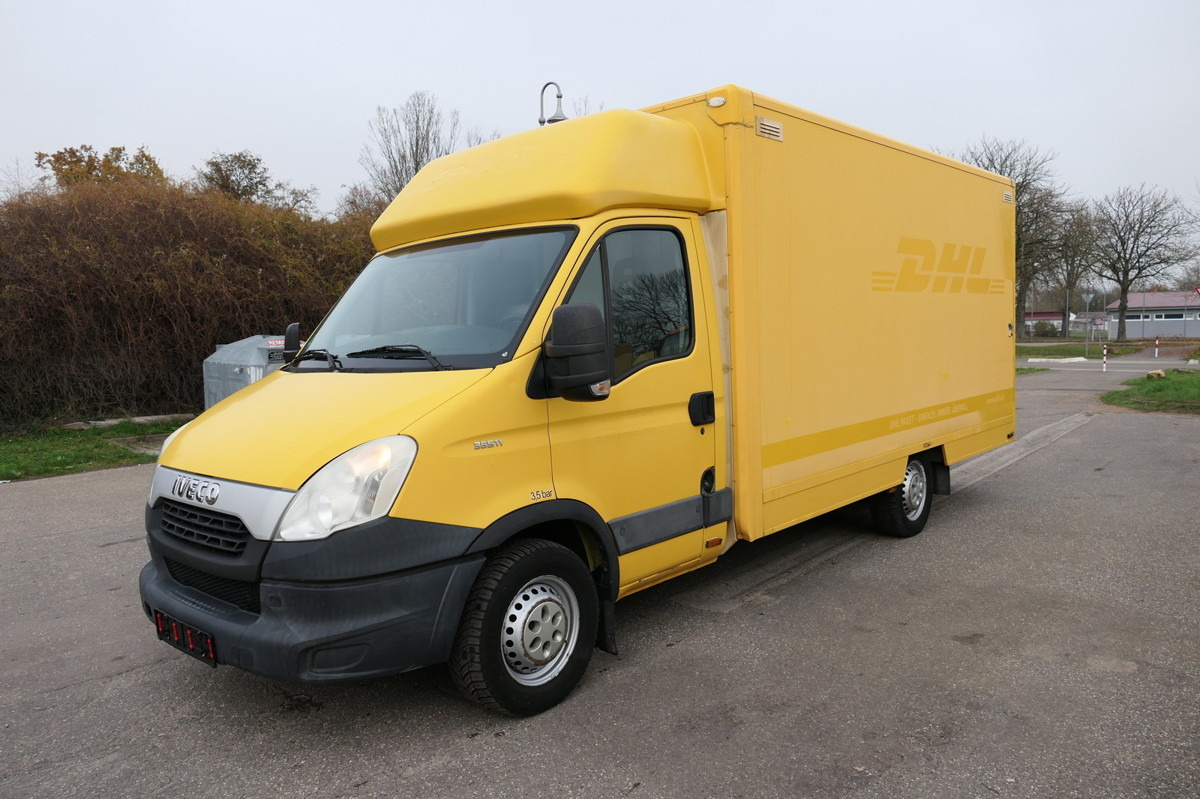 IVECO Daily 35 S11 C30C AUTOMATIK KAMERA Regale LUFT D - Van box: gambar 1 IVECO Daily 35 S11 C30C AUTOMATIK KAMERA Regale LUFT D - Van box: gambar 1