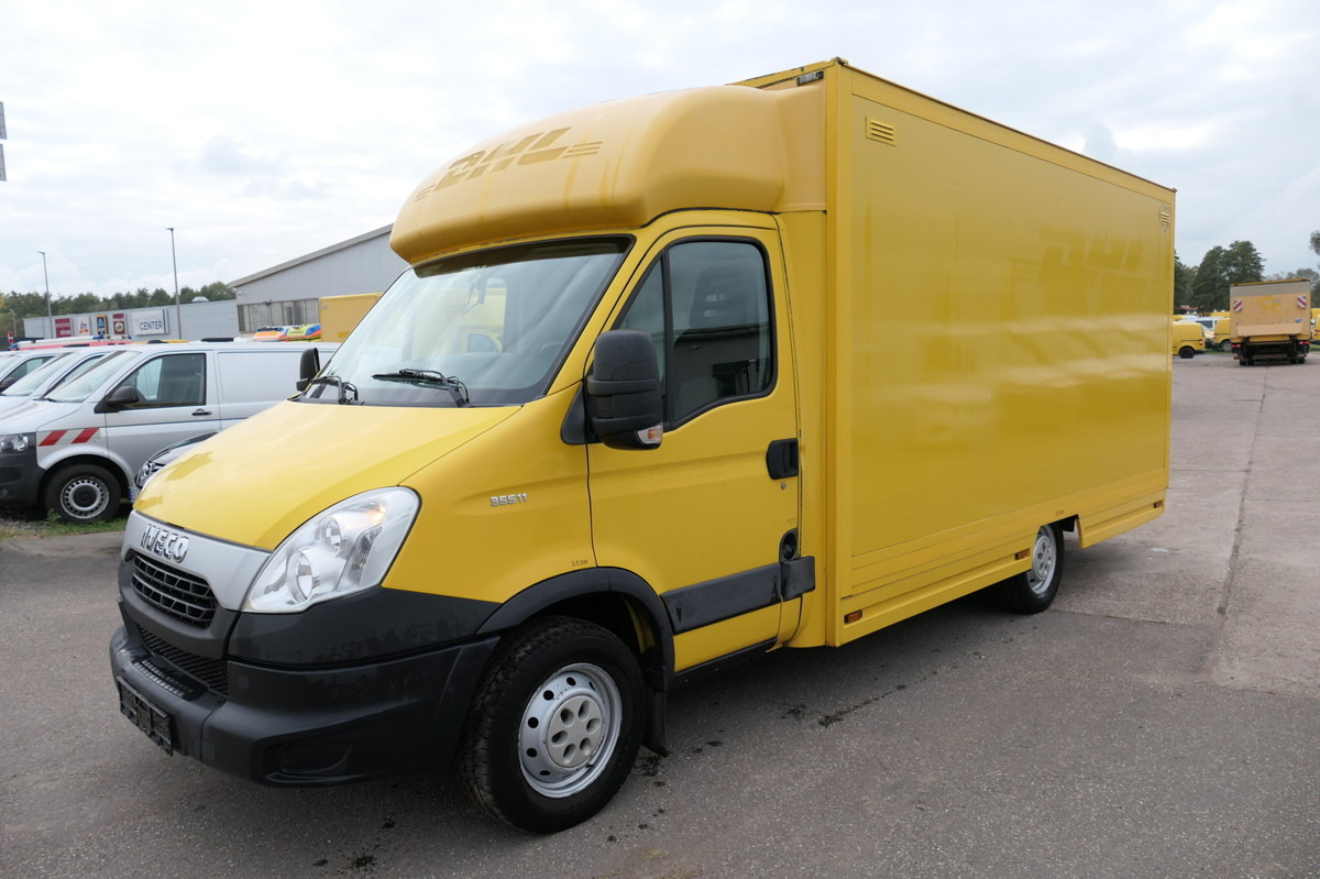 IVECO Daily 35 S11 C30C AUTOMATIK KAMERA Regale LUFT D - Van box: gambar 1 IVECO Daily 35 S11 C30C AUTOMATIK KAMERA Regale LUFT D - Van box: gambar 1