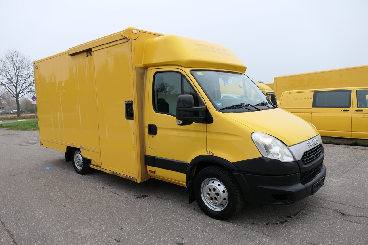 IVECO Daily 35 S11 C30C AUTOMATIK KAMERA Regale LUFT D - Van box: gambar 2 IVECO Daily 35 S11 C30C AUTOMATIK KAMERA Regale LUFT D - Van box: gambar 2