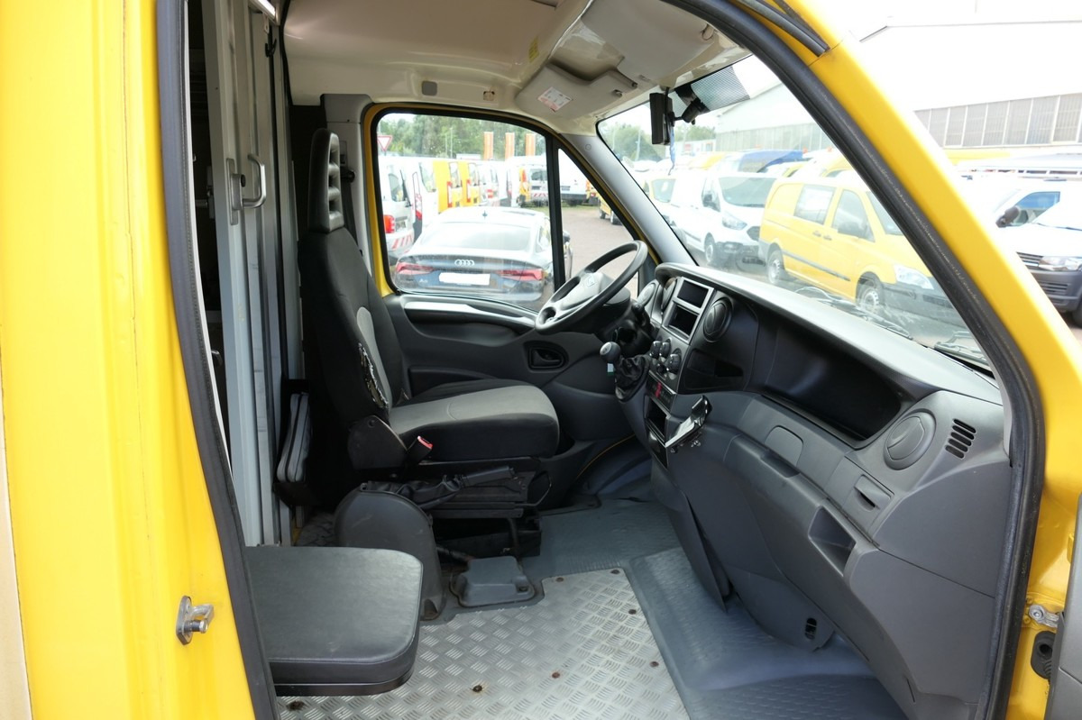 IVECO Daily 35 S11 C30C AUTOMATIK Regale LUFT - EURO 5 - Van box: gambar 5 IVECO Daily 35 S11 C30C AUTOMATIK Regale LUFT - EURO 5 - Van box: gambar 5