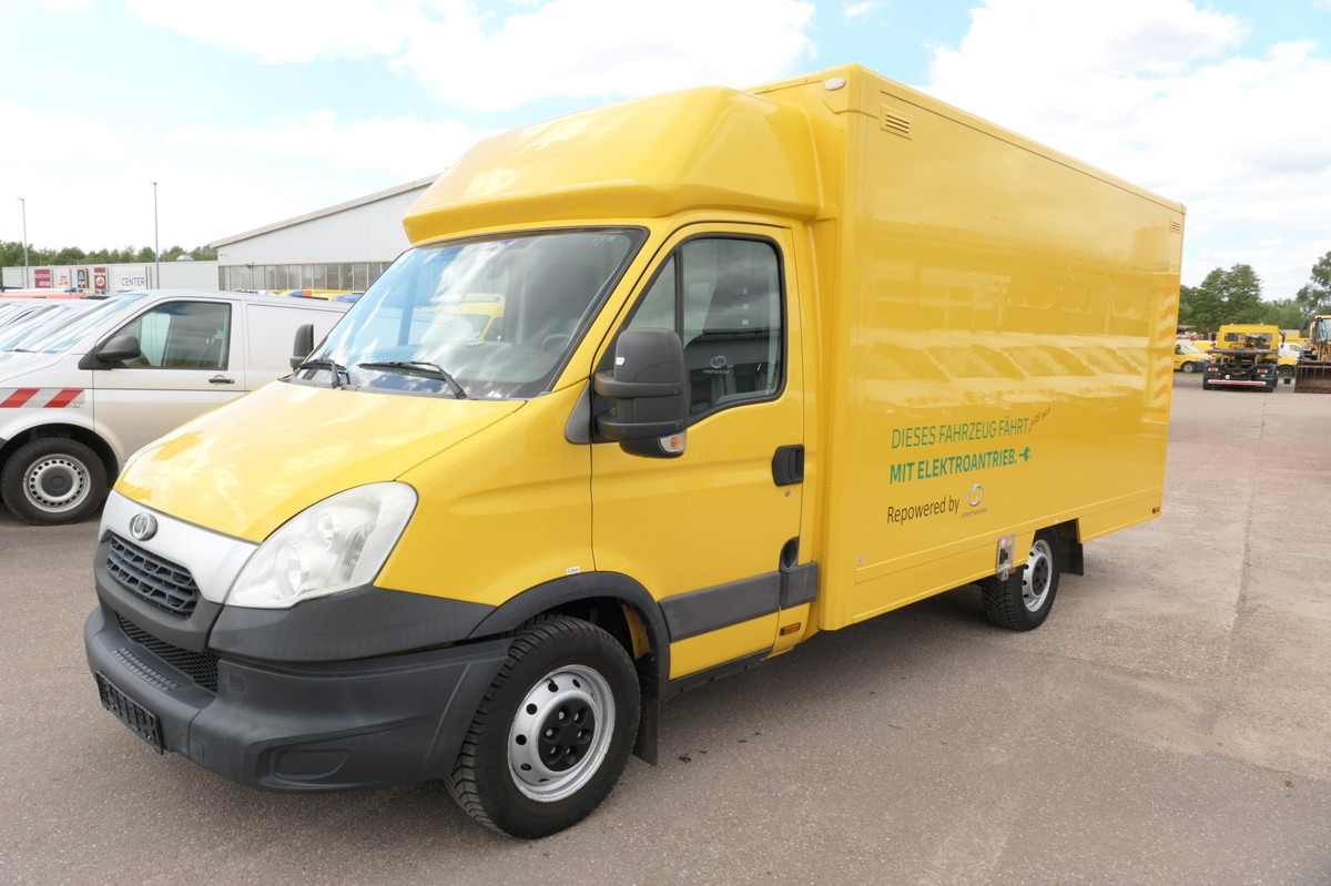 IVECO Daily 35 S11 C30C ELEKTRO COC Umbau Firma Orten - Van box, Van listrik: gambar 1 IVECO Daily 35 S11 C30C ELEKTRO COC Umbau Firma Orten - Van box, Van listrik: gambar 1