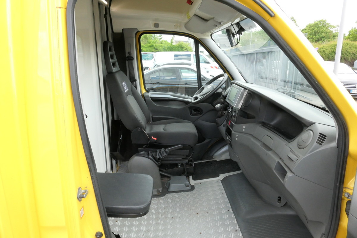IVECO Daily 35 S11 C30C ELEKTRO COC Umbau Firma Orten - Van box, Van listrik: gambar 5 IVECO Daily 35 S11 C30C ELEKTRO COC Umbau Firma Orten - Van box, Van listrik: gambar 5