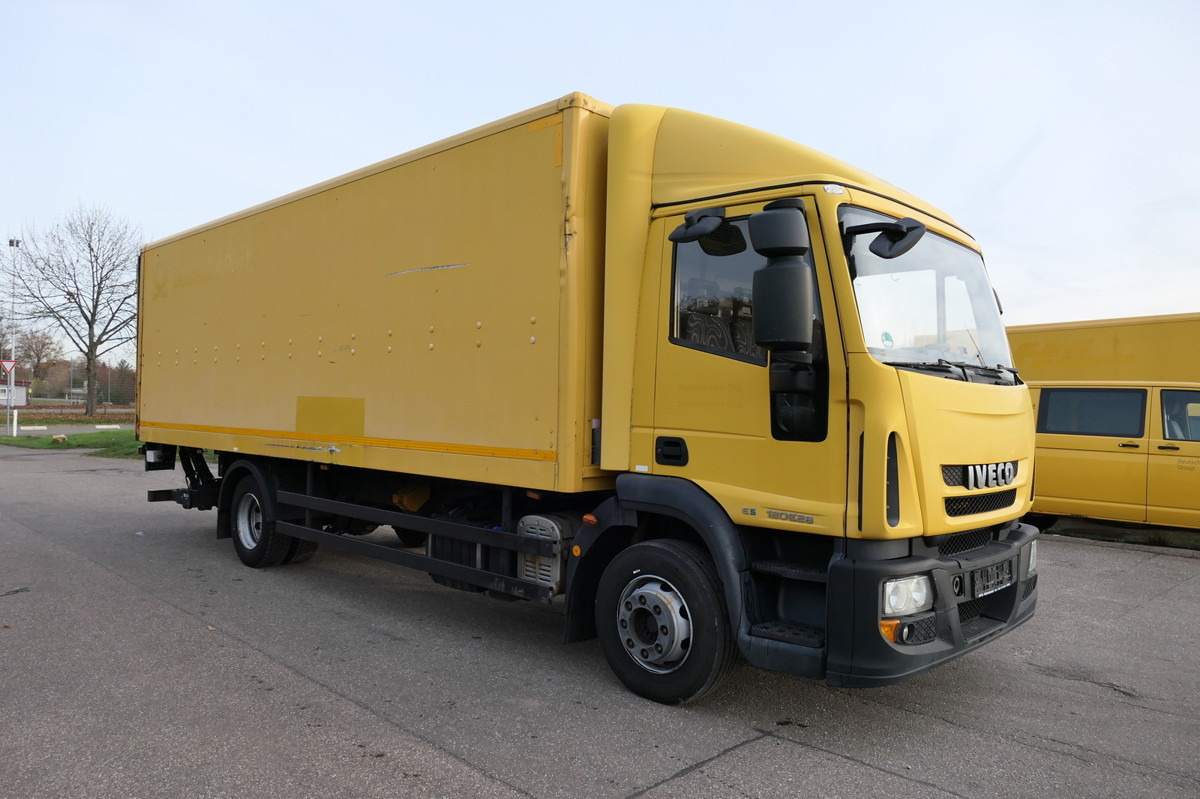IVECO EuroCargo ML 120 E 28 AHK LBW - Truk box: gambar 2 IVECO EuroCargo ML 120 E 28 AHK LBW - Truk box: gambar 2