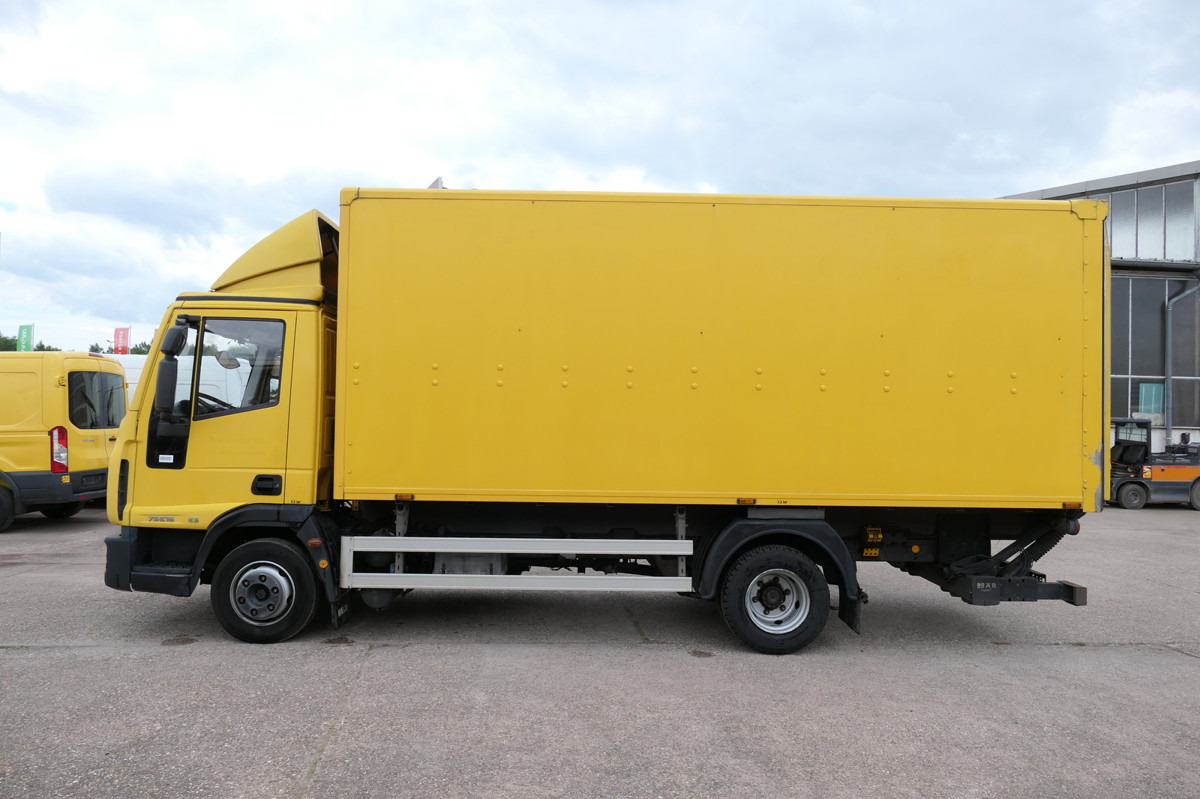 IVECO EuroCargo ML 75 E 16 P LBW LUFT AUTOMATIK EURO-5 - Truk box: gambar 4 IVECO EuroCargo ML 75 E 16 P LBW LUFT AUTOMATIK EURO-5 - Truk box: gambar 4