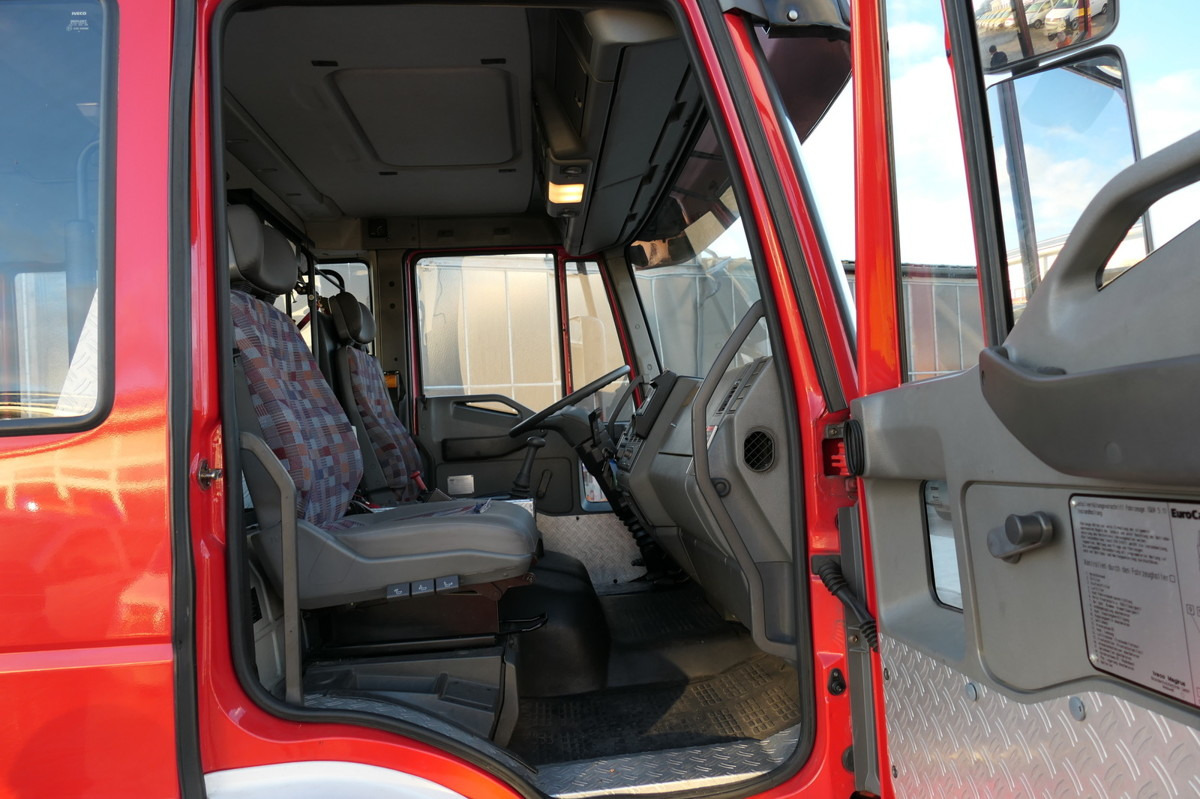 Truk pemadam kebakaran IVECO FF 95 E LF 8 DoKa AHK 4X4 SFZ FEUERWEHR Einzelbe: gambar 13