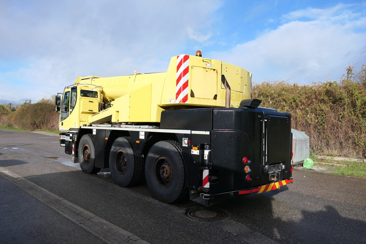 LIEBHERR LTC 1045-3.1 - Derek bergerak: gambar 4 LIEBHERR LTC 1045-3.1 - Derek bergerak: gambar 4