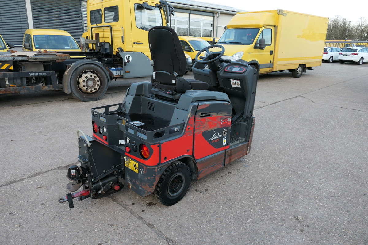 LINDE P 60 Z Schlepper Batterie 11/2019 - Traktor derek: gambar 3 LINDE P 60 Z Schlepper Batterie 11/2019 - Traktor derek: gambar 3