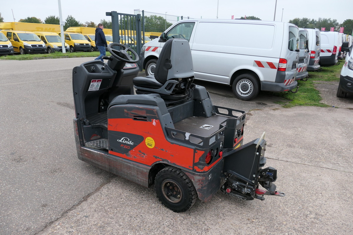 LINDE P 60 Z Schlepper Batterie 33/2019 - Traktor derek: gambar 3 LINDE P 60 Z Schlepper Batterie 33/2019 - Traktor derek: gambar 3