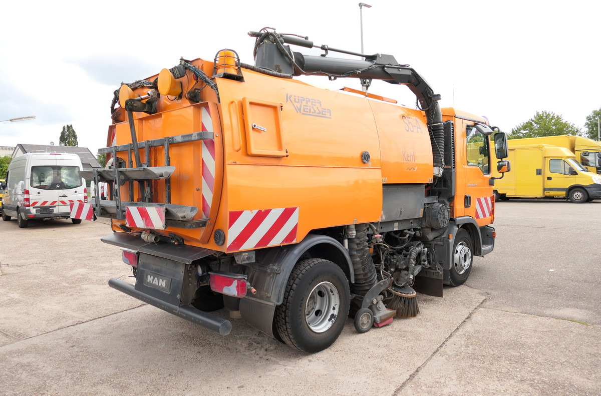 MAN TGL 12.250 Küpper Weisser Kehrmaschine - Penyapu jalan: gambar 5 MAN TGL 12.250 Küpper Weisser Kehrmaschine - Penyapu jalan: gambar 5